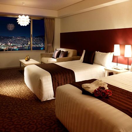Luke Plaza Hotel Нагасаки Экстерьер фото