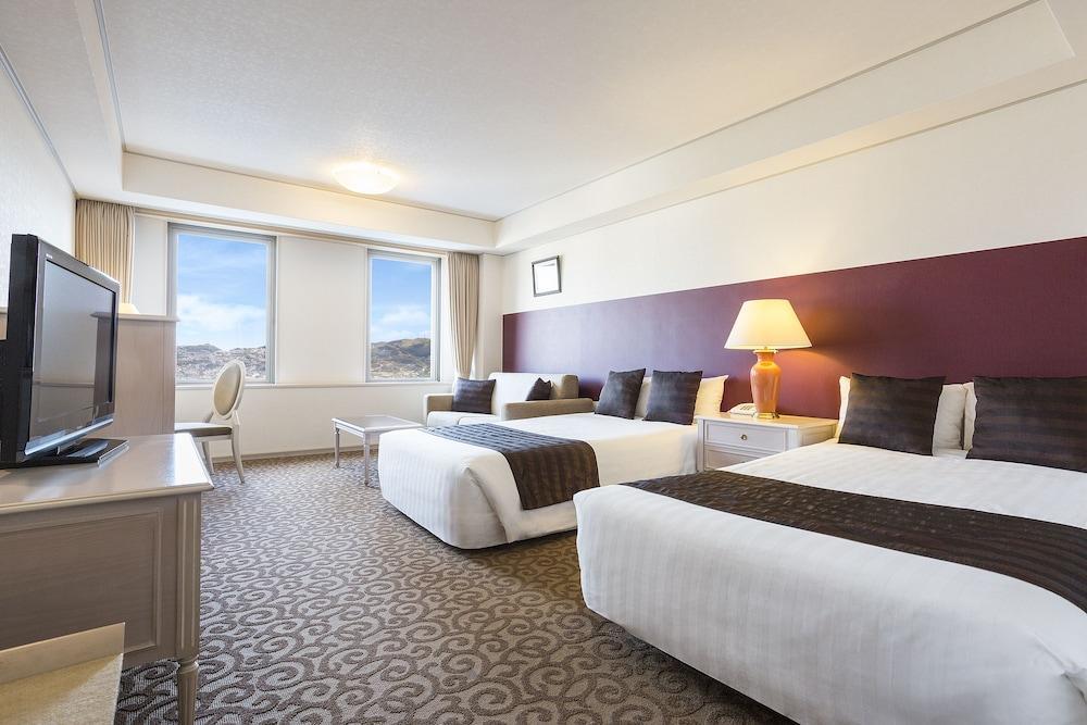 Luke Plaza Hotel Нагасаки Экстерьер фото